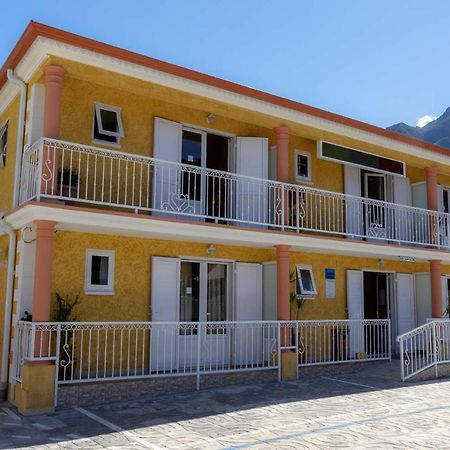 Otroiza Hotel Cilaos Exterior photo